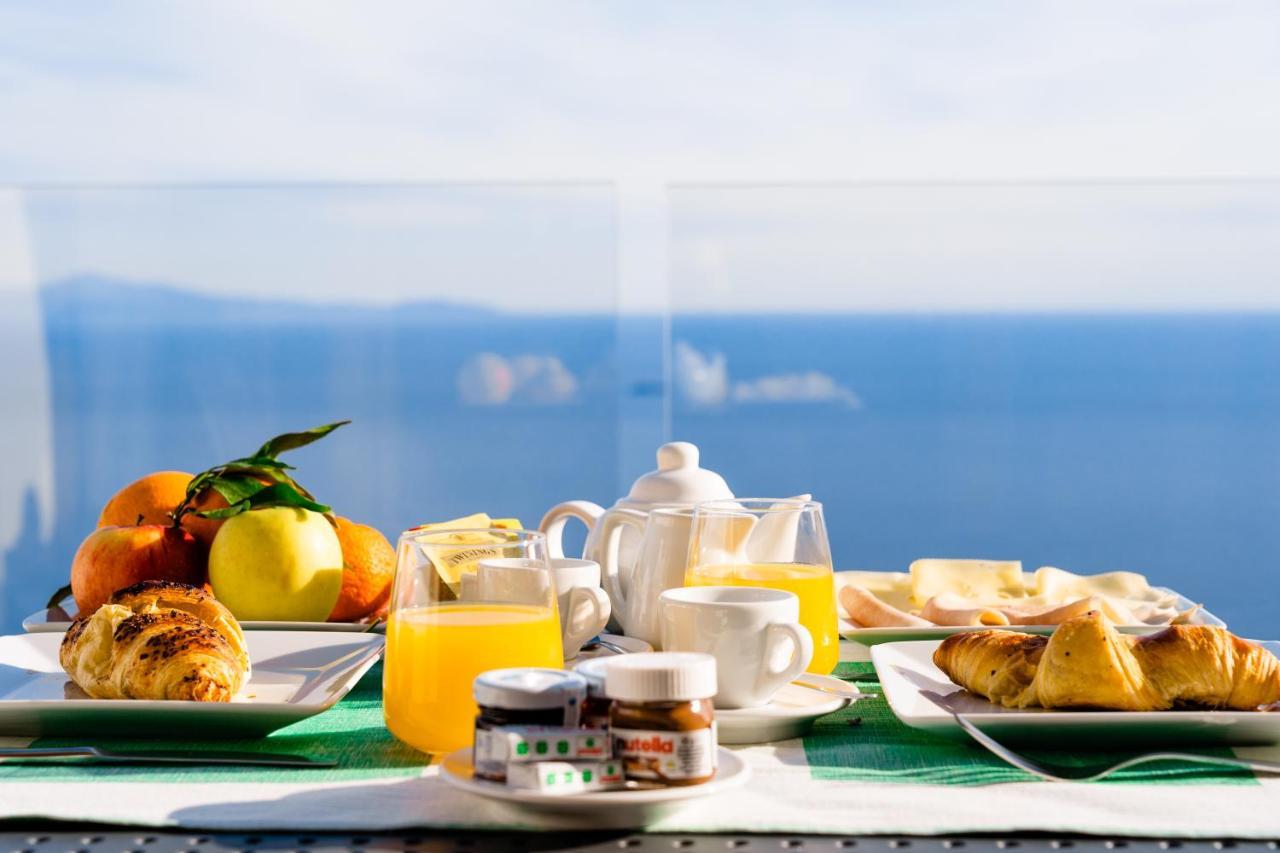 Sea View Ravello Bed & Breakfast Bagian luar foto