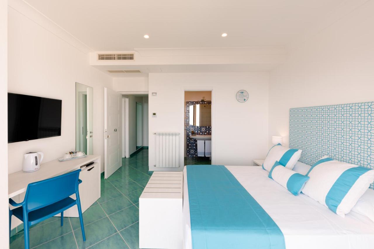 Sea View Ravello Bed & Breakfast Bagian luar foto